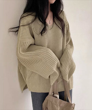 v-neck loose pullover sweater