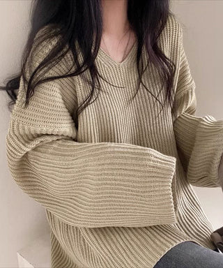 v-neck loose pullover sweater