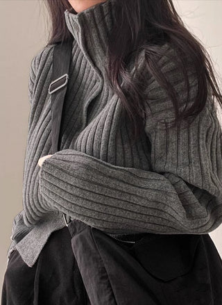 high-neck strip slim knitted cardigan