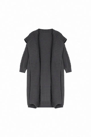 Two-piece suspender dress / long knitted coat