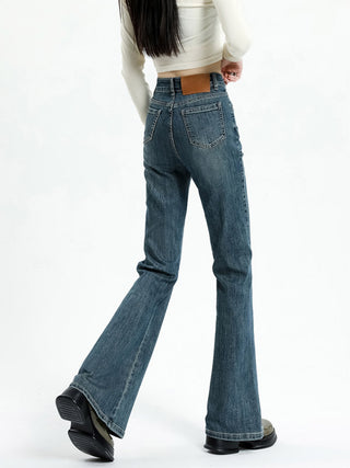 high-waisted micro-flared jeans