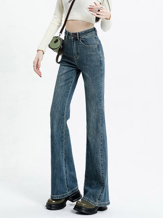 high-waisted micro-flared jeans