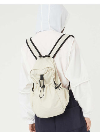 Lightweight string pocket backpack