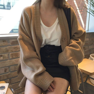 loose fit knit cardigan