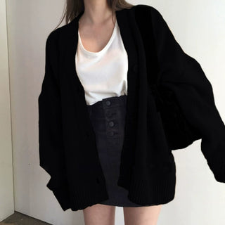 loose fit knit cardigan