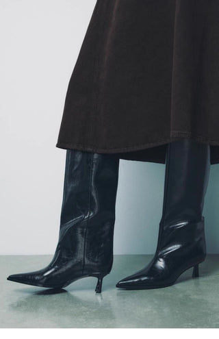 Pointed knee-high boots