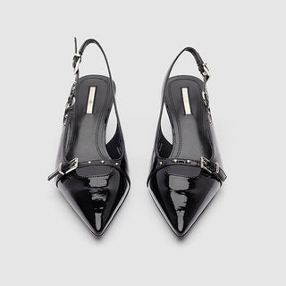 Pointed toe buckle leather pumps