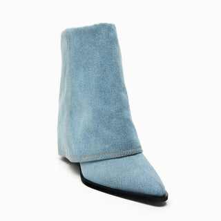 Pointed toe ankle boots in washed denim