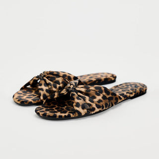 Thin strap leopard flower knot flat slippers