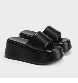 Thick-soled platform sandals