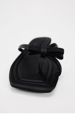 Bow-knot flat slippers