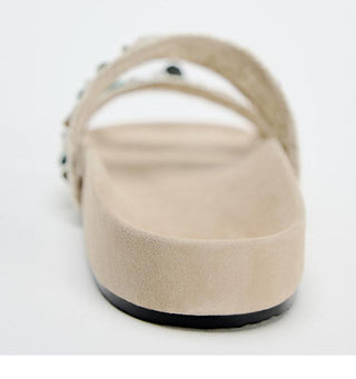 Thick-soled beaded woven flip flops