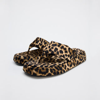 Leopard print platform thick-soled flip-flops