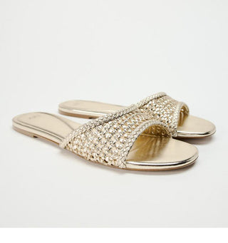 Braided hollow flat sandals