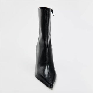 High-heeled pointed short boots