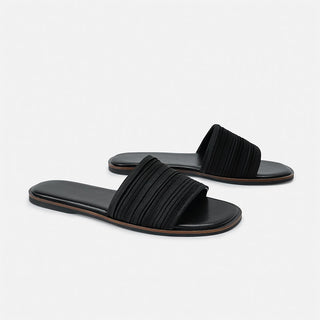 Low heel pleated beach sandals