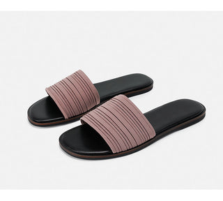 Low heel pleated beach sandals