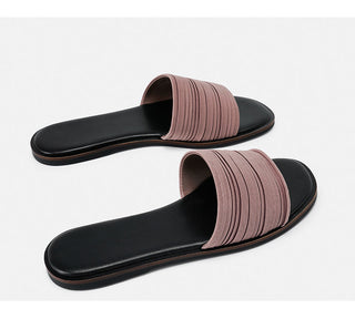 Low heel pleated beach sandals