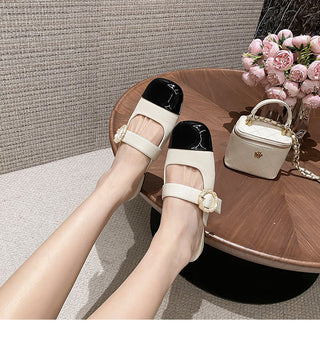 Closed-toe flat-soled mules