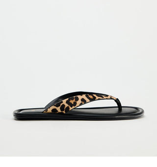 Leopard print flat flip flops