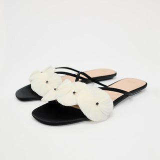 Flower flat sandals