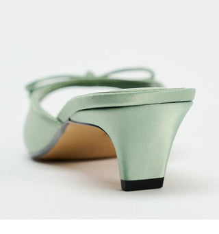 Bow kitten mid-heel mules