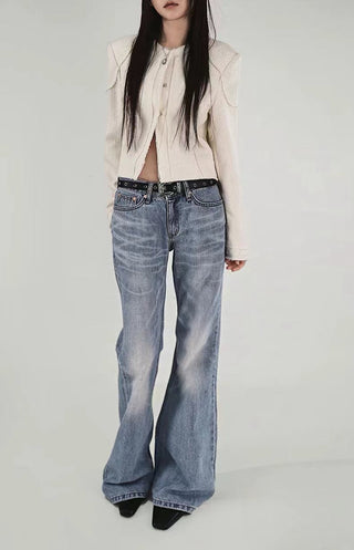 Low-waist micro-flared jeans