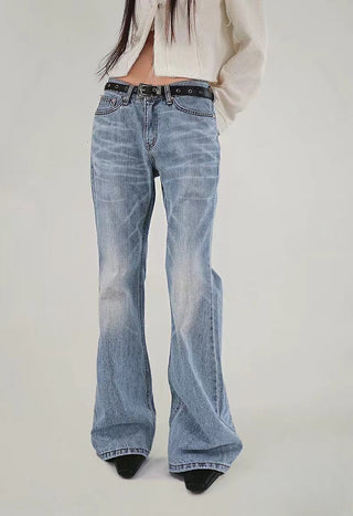 Low-waist micro-flared jeans