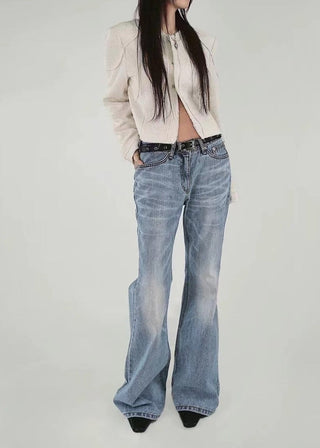 Low-waist micro-flared jeans