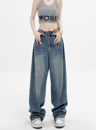 High-waisted baggy loose jeans