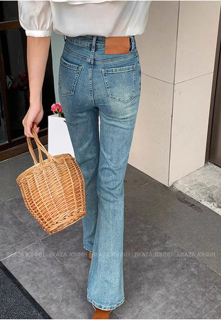 High-waisted micro flared light blue jeans