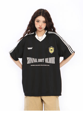 V-neck oversized sports jersey