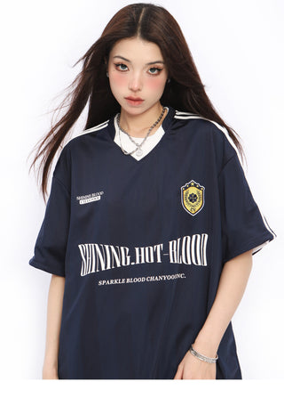 V-neck oversized sports jersey