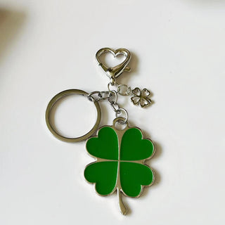 Big four-leaf clover keychain