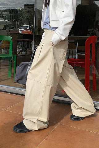 pleated wide-leg suit pants