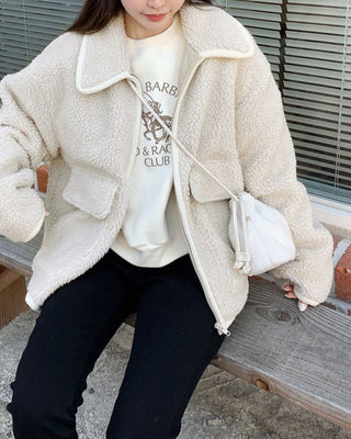 Oversize lamb coat