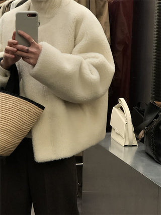 Furry lamb Wool Short Coat & Scarf suit