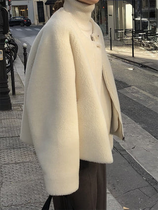 Furry lamb Wool Short Coat & Scarf suit