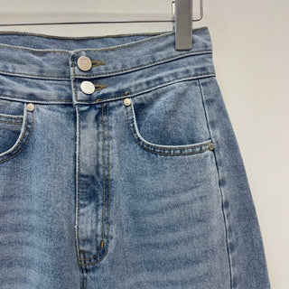 in stock Autumn Two-button High-waisted Slim-fit Jeans