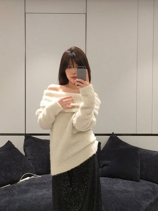 Loose woolen off-shoulder sweater