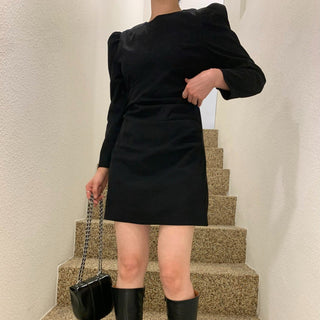 Slim long-sleeved dress