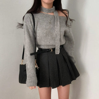 One-Shoulder Long-sleeved Sweater