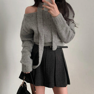 One-Shoulder Long-sleeved Sweater