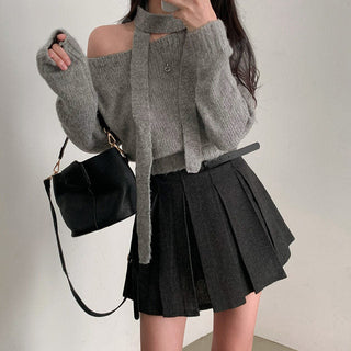 One-Shoulder Long-sleeved Sweater