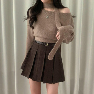 One-Shoulder Long-sleeved Sweater