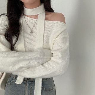 One-Shoulder Long-sleeved Sweater