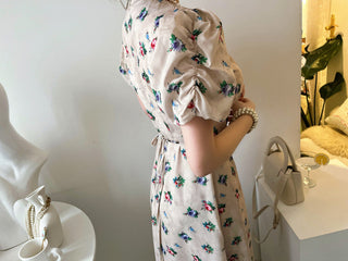 V-neck bubble sleeve floral one-piece dress