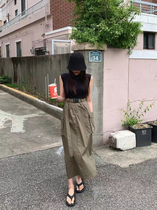 Belted cargo skirt