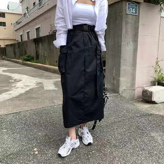 Belted cargo skirt