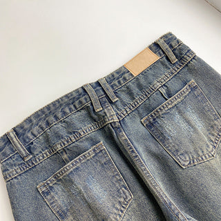 Soil-colored low-waist Jeans